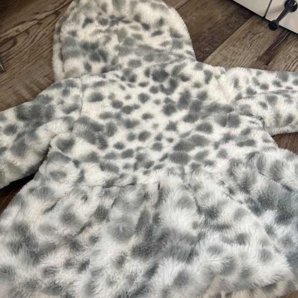 🍎First Impressions Baby Girls White/Gray Cozy Coat Size 12 Months (22-25lbs) - Picture 5 of 5